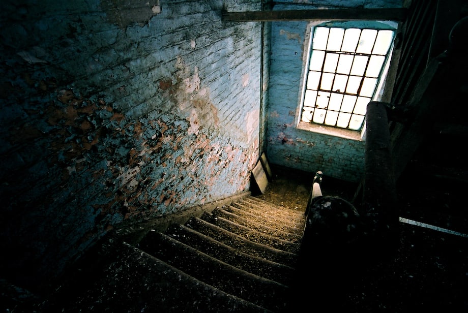 abandoned-urbex-3010480833_e5a3df20d4_o.jpg