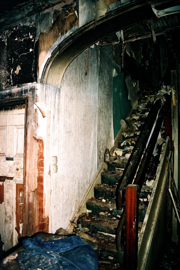 abandoned-urbex-stairwell_2490095198_o.jpg