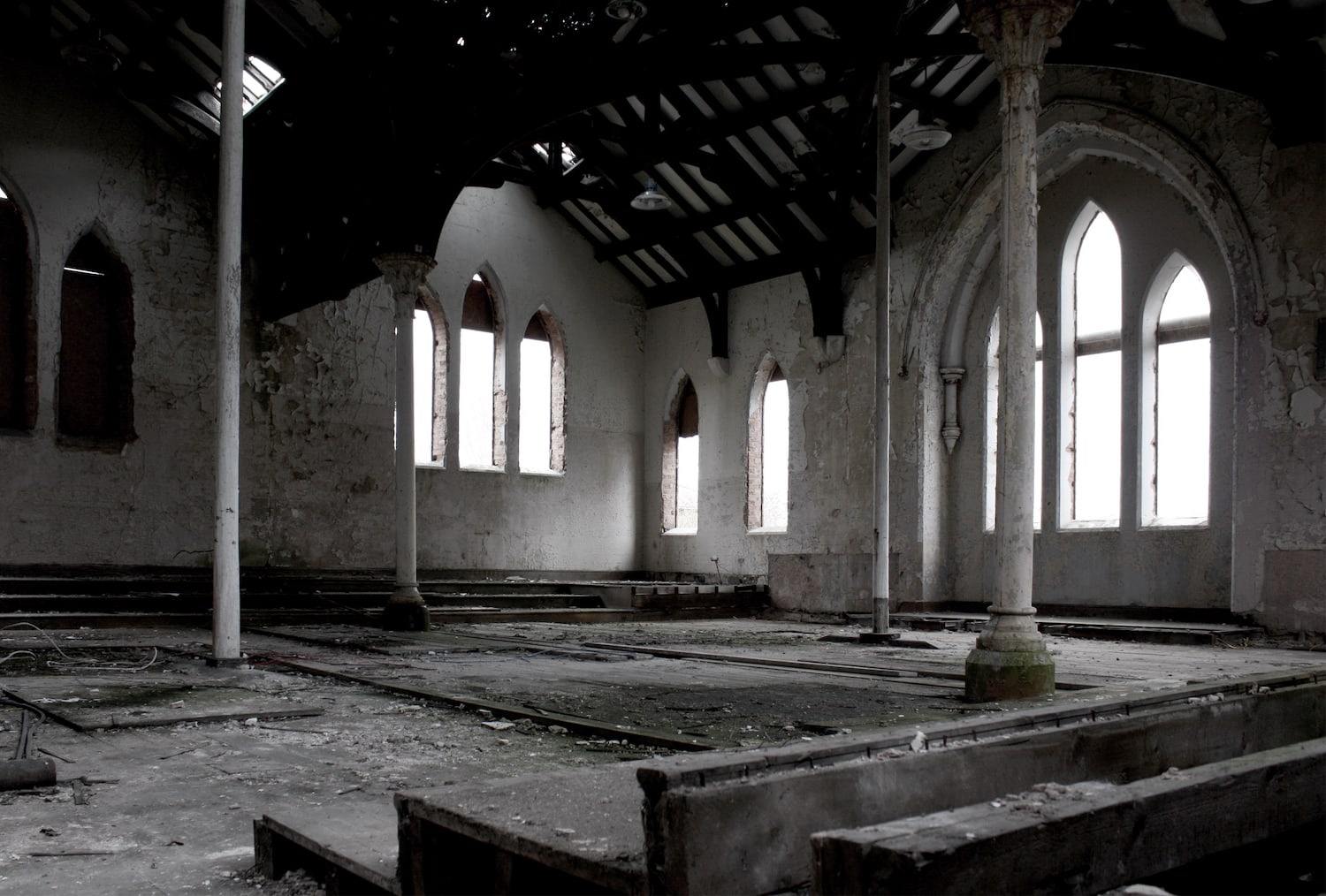 abandoned-urbex-the-chapel_3338585855_o.jpg