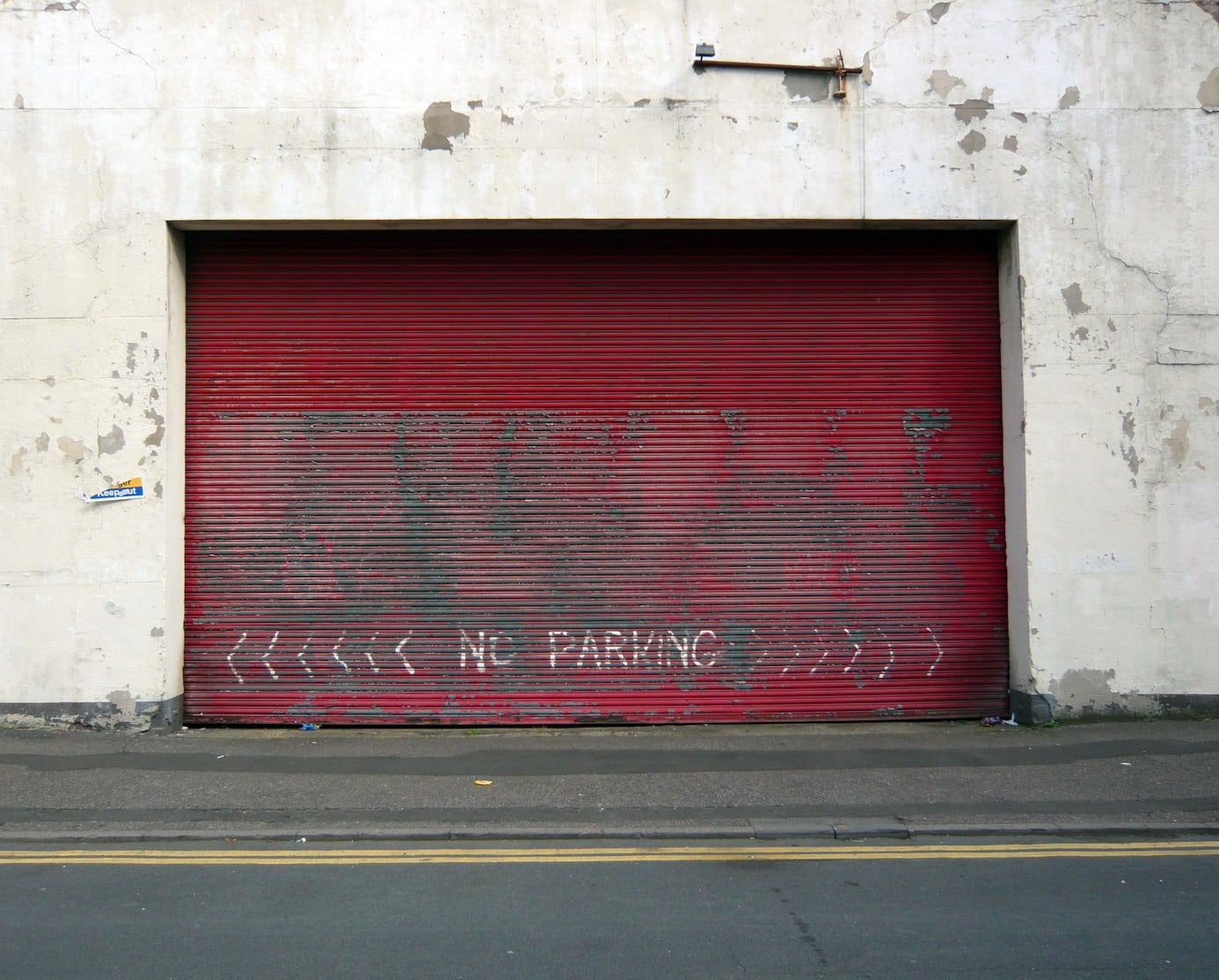 no-parking-_2818469850_o.jpg