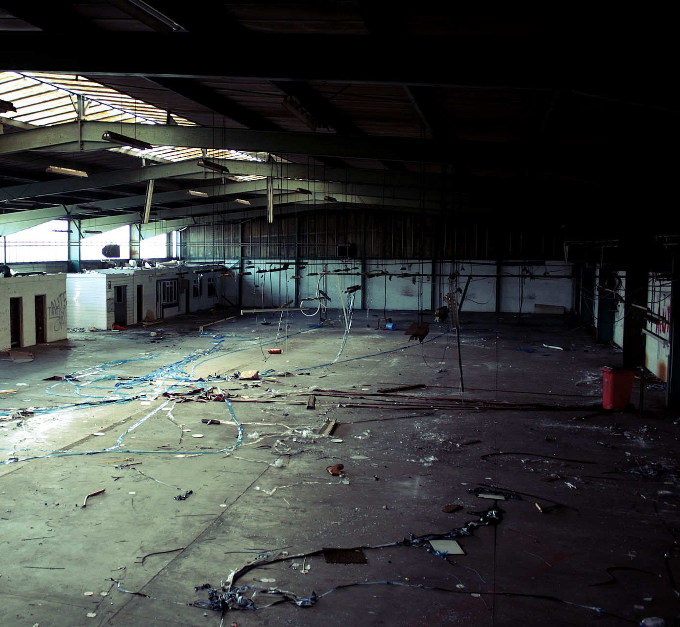 urbex-lichfield-factory-4022716359_27f44095e5_o.jpg